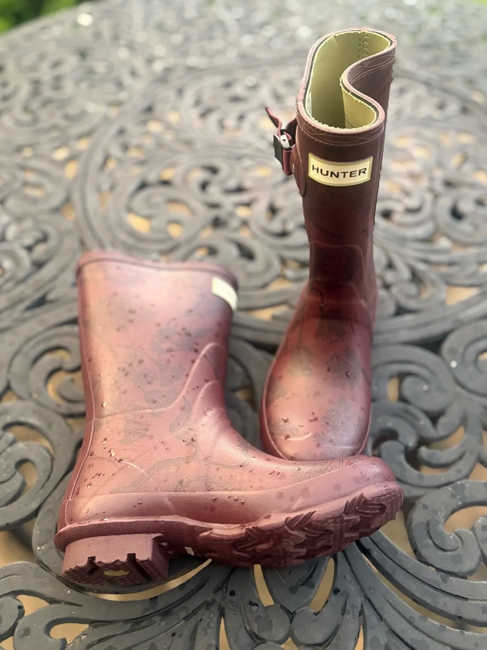 Hunter  wine with print and Green Interior Rain Boot